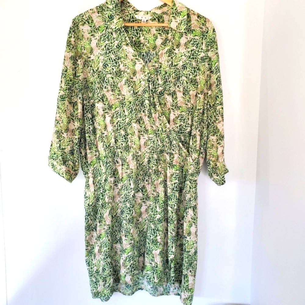 CAbi Sz L Faux Wrap Dress Green Leaf Print 3/4 Sleeve V Neck #280 Soft Rayon EUC